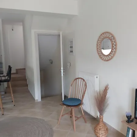 Maisonette בית נופש ויטינה